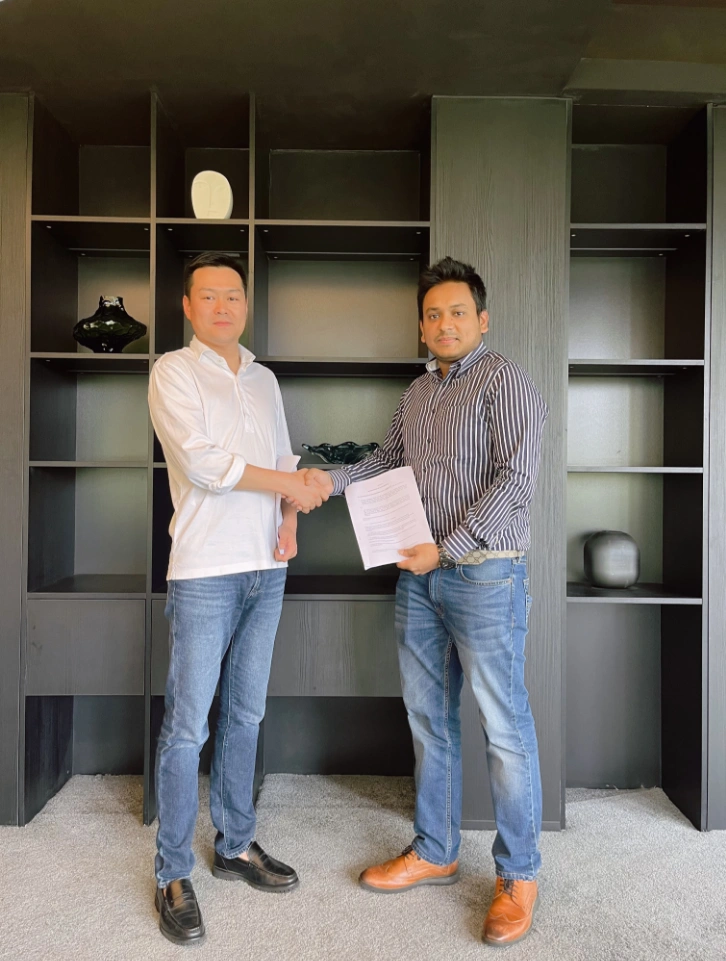 signed strategic agreement缩略图