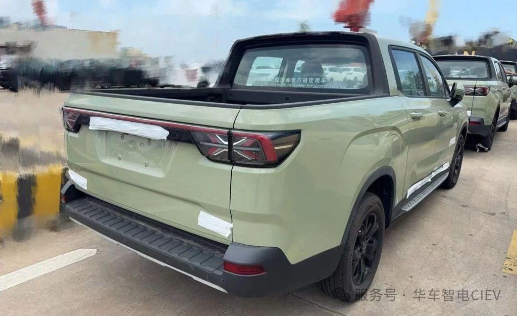 CIEV (China Intelligence Electric Vehicle Technology Co.LTD.) Delivers Batch of Geely Radar RD6 Pickups to customer of Jordan插图1